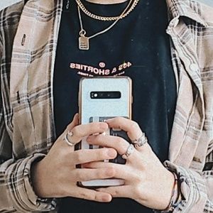 Meet your Posher, Zoe